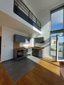 Location Appartement 5 pices RUEIL-MALMAISON 92500