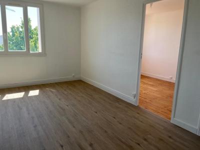 Location Appartement 3 pices VENISSIEUX 69200