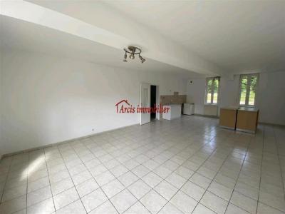 Location Maison 6 pices ARCIS-SUR-AUBE 10700