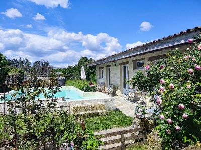 Location Maison 2 pices SAINTE-TERRE 33350