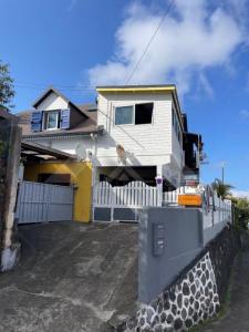 Vente Maison 9 pices CHALOUPE 97416