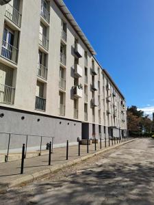 Location Appartement 4 pices ORANGE 84100