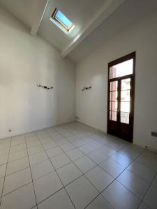 Vente Appartement 3 pices LOUPIAN 34140