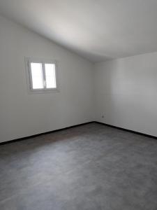 Location Appartement 2 pices CARPENTRAS 84200