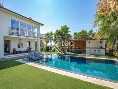 Vente Maison 5 pices FREJUS 83600