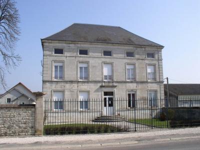 Location Appartement 3 pices JUZENNECOURT 52330