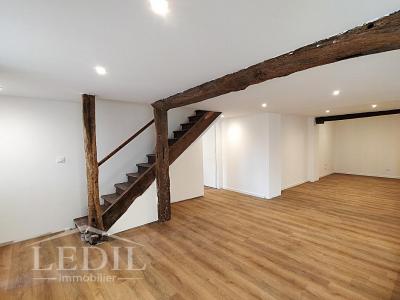 Vente Maison 5 pices VIC-FEZENSAC 32190