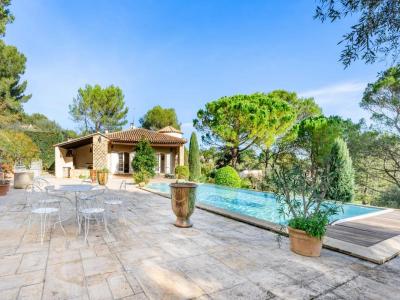 Vente Maison 8 pices NIMES 30000