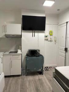 Location Appartement PARIS-10EME-ARRONDISSEMENT 75010