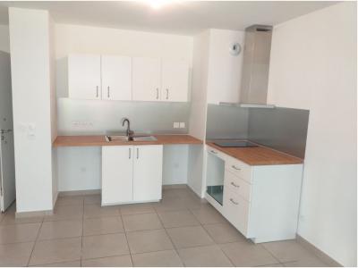 Location Appartement 2 pices BOURGOIN-JALLIEU 38300