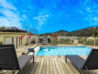 Vente Maison 6 pices LAVANDOU 83980