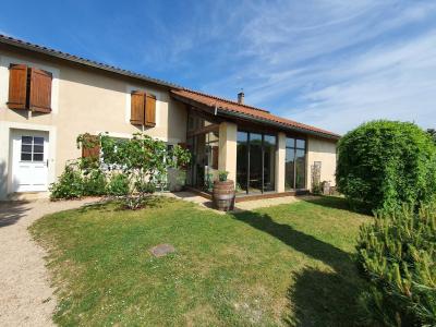 Vente Maison 8 pices CHALAMONT 01320