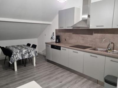 Location Appartement 4 pices VETRAZ-MONTHOUX 74100