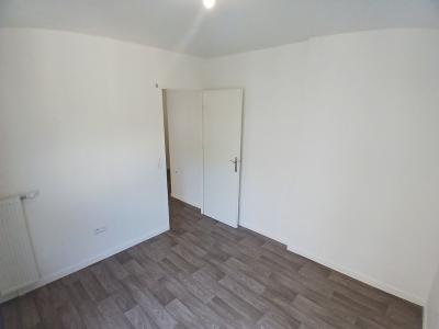 Location Appartement 2 pices STAINS 93240
