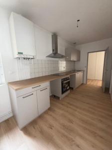 Location Appartement 4 pices SAINT-ETIENNE 42000