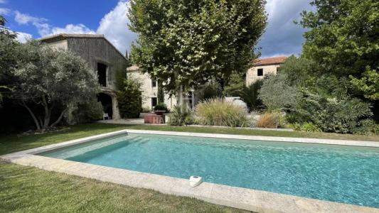 Vente Maison 8 pices MAUSSANE-LES-ALPILLES 13520