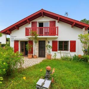 Vente Maison 6 pices CAMBO-LES-BAINS 64250