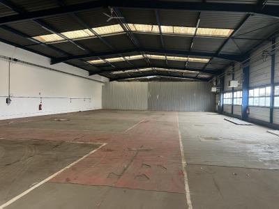 Location Commerce ARGENTAN 61200