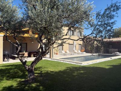 Vente Maison 7 pices SAINT-DIDIER 84210