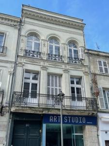 Vente Immeuble SAUMUR 49400