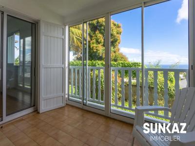 Location Appartement 4 pices SAINT-PIERRE 97410