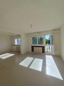Vente Appartement 5 pices ISLE-SUR-LE-DOUBS 25250