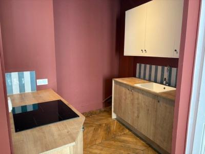 Location Appartement 2 pices LYON-6EME-ARRONDISSEMENT 69006