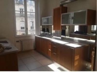 Location Appartement 2 pices LYON-6EME-ARRONDISSEMENT 69006