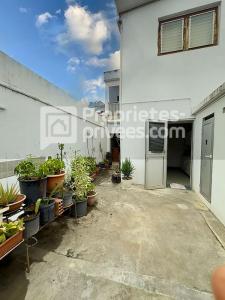 Vente Maison 7 pices SAINT-PIERRE 97250