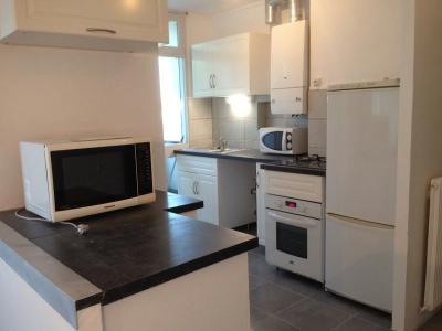 Location Appartement 4 pices PESSAC 33600