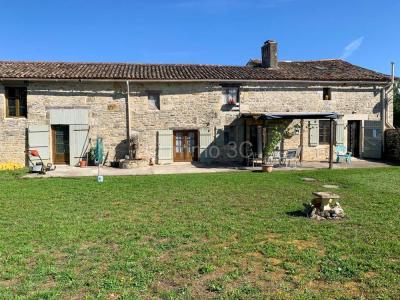 Vente Maison 4 pices LEZAY 79120