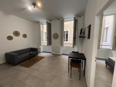 Location Appartement 2 pices MARSEILLE-2EME-ARRONDISSEMENT 13002