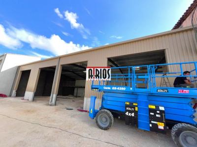 Location Commerce CRAU 83260