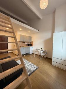 Location Appartement LYON-7EME-ARRONDISSEMENT 69007