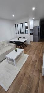 Location Appartement 3 pices CHOISY-LE-ROI 94600