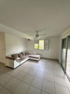 Vente Appartement 4 pices ROBERT 97231