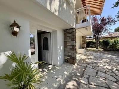 Vente Maison 5 pices CAUSSADE 82300