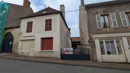Vente Immeuble SAINT-GERAND-LE-PUY 03150