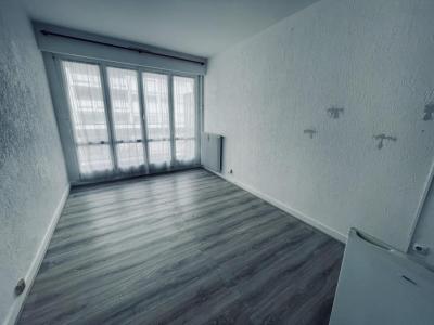 Location Appartement PARIS-20EME-ARRONDISSEMENT 75020