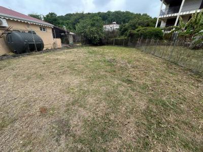 Vente Terrain VAUCLIN 97280
