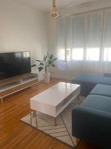 Location Appartement 2 pices BORDEAUX 33000