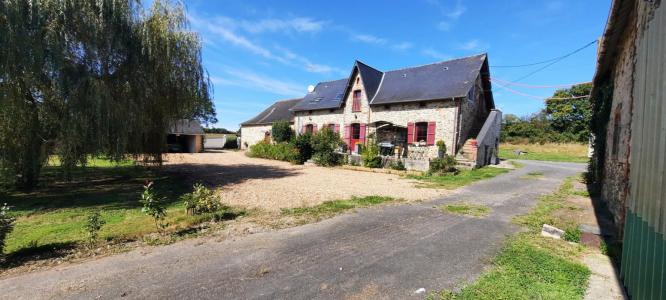 Vente Maison 9 pices COMBREE 49520