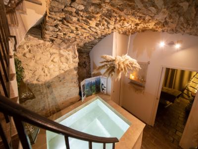 Vente Commerce NIMES 30000