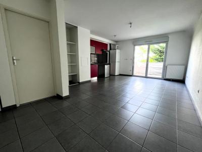 Location Appartement 2 pices ESCALQUENS 31750