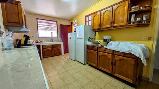 Vente Maison 6 pices LAMENTIN 97129
