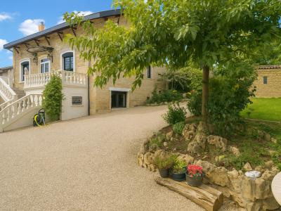 Vente Maison 8 pices MACON 71000