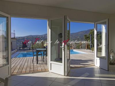 Vente Maison 6 pices LAVANDOU 83980