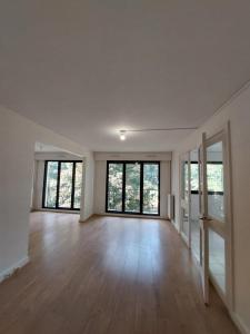 Location Appartement 4 pices RUEIL-MALMAISON 92500