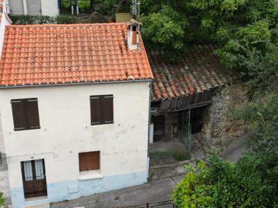 Vente Maison 4 pices SAINT-LAURENT-DE-CERDANS 66260