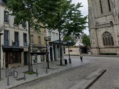 Vente Local commercial QUIMPER 29000